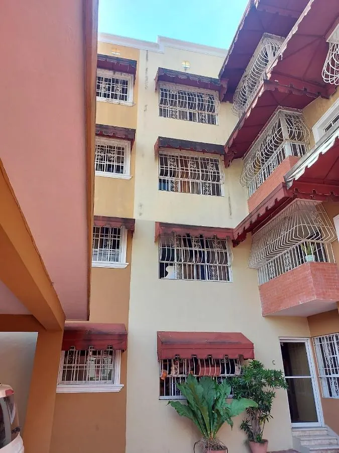 4To Nivel 2 Habitaciones 2 Banos Alma Rosa I Santo Domingo Este